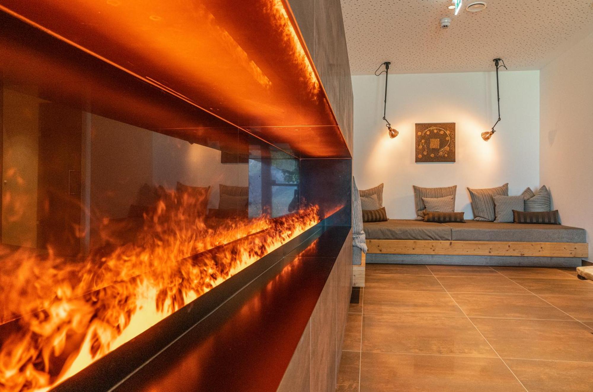 Skylodge Alpine Homes Haus im Ennstal Exterior foto